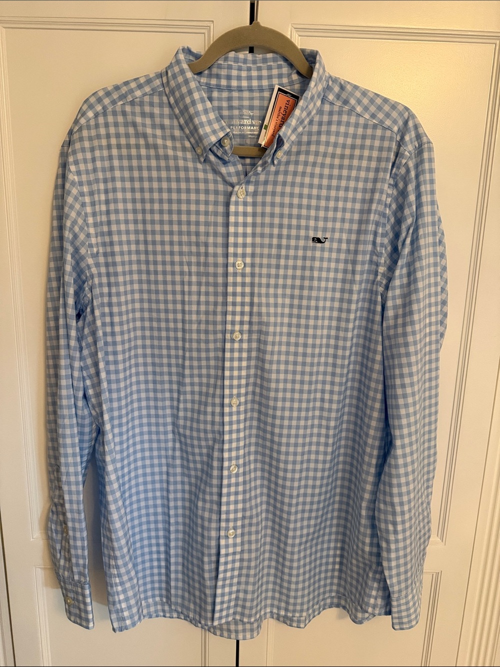 NWT Vineyard Vines Light Blue and White Gingham Button-Down Shirt - large